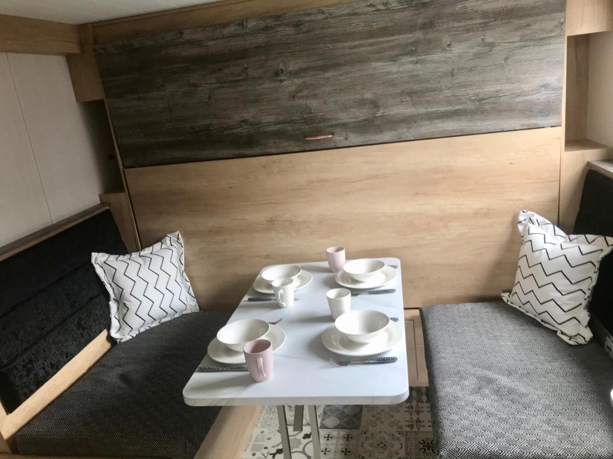 Caledonian Lodges 2 Inverness Ngoại thất bức ảnh